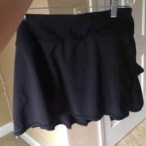 lululemon pace setter skirt